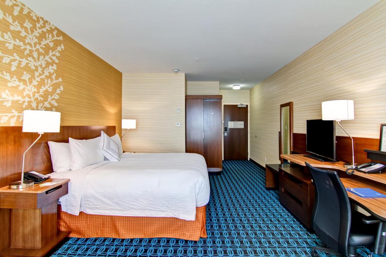 Fairfield Inn & Suites By Marriott Kamloops Eksteriør billede