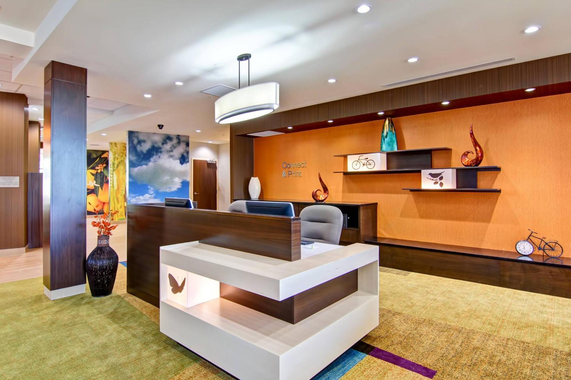 Fairfield Inn & Suites By Marriott Kamloops Eksteriør billede