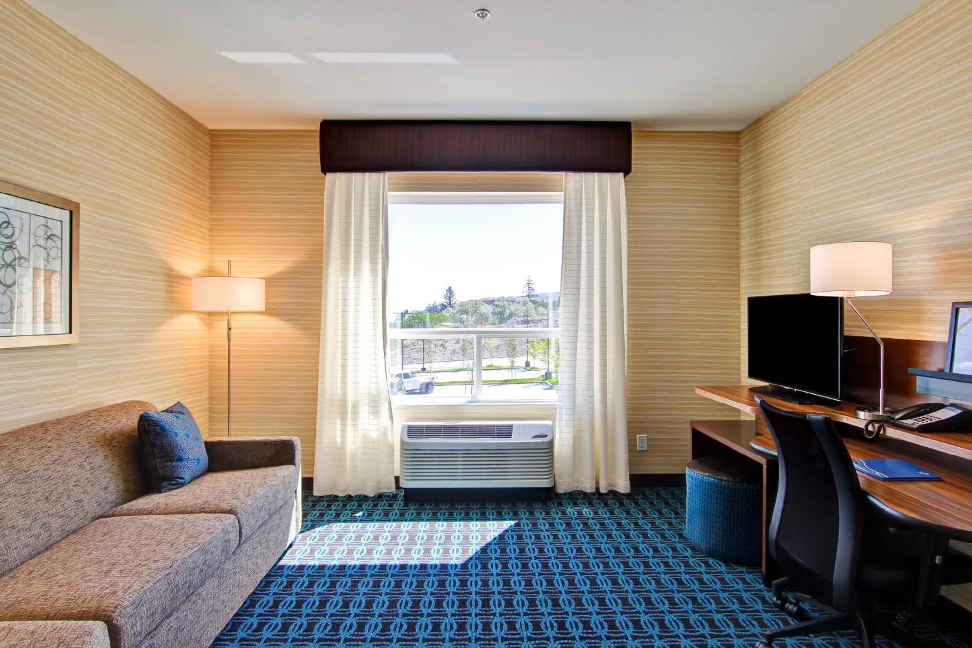 Fairfield Inn & Suites By Marriott Kamloops Eksteriør billede