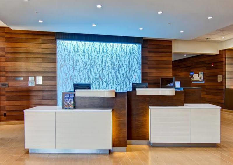 Fairfield Inn & Suites By Marriott Kamloops Eksteriør billede