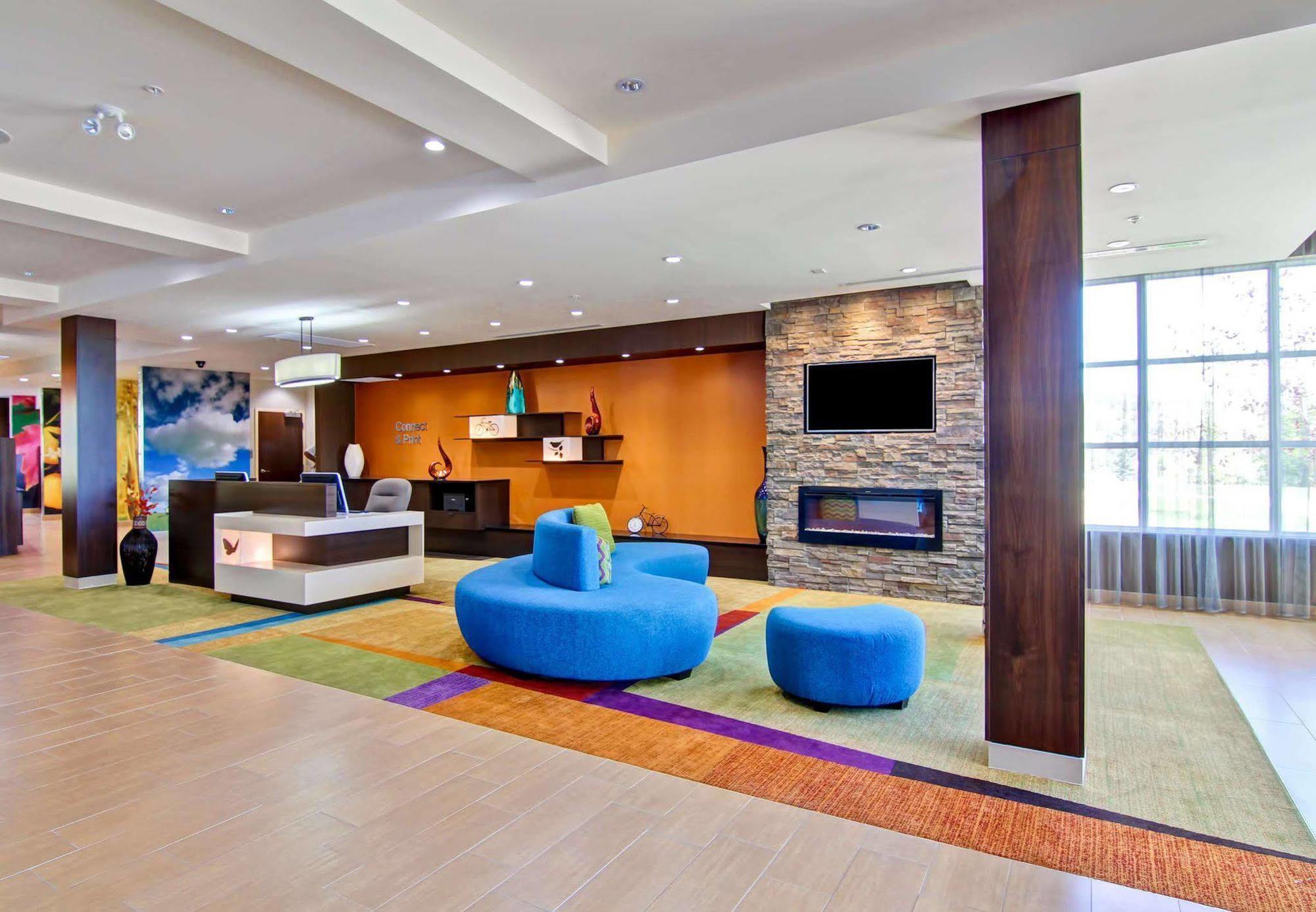 Fairfield Inn & Suites By Marriott Kamloops Eksteriør billede